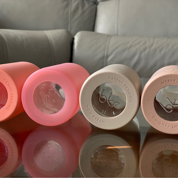 500 ml bkr water bottles - Picture 2 of 2